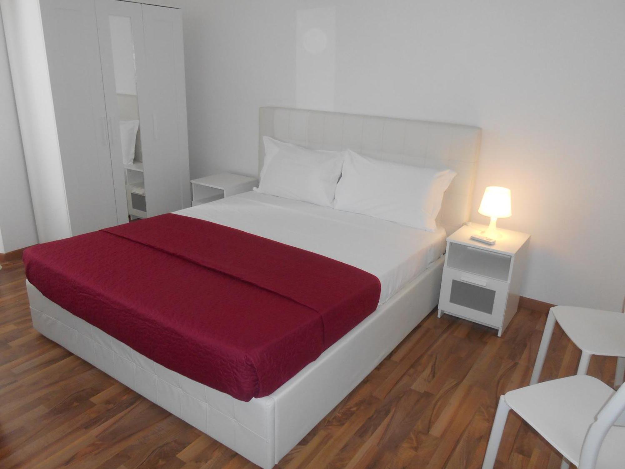 Colosseo Guest House Gil Рим Екстериор снимка