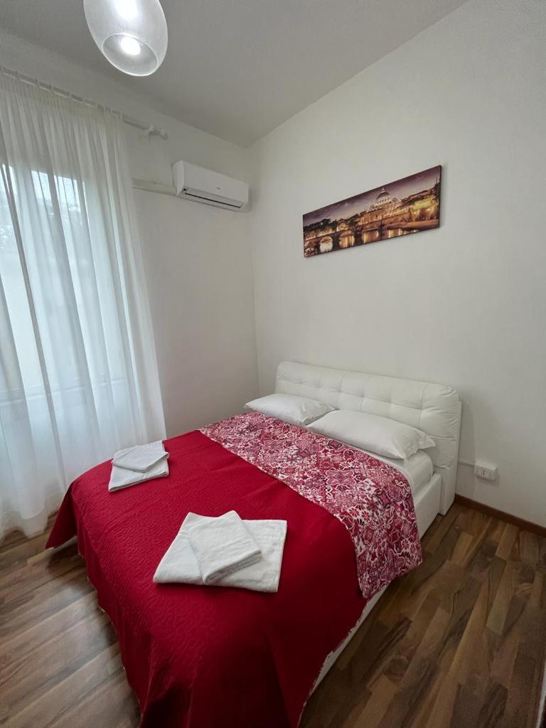 Colosseo Guest House Gil Рим Екстериор снимка