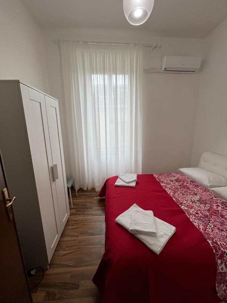 Colosseo Guest House Gil Рим Екстериор снимка